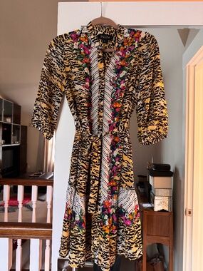 Saloni 100% silk dress size US 0/UK 4